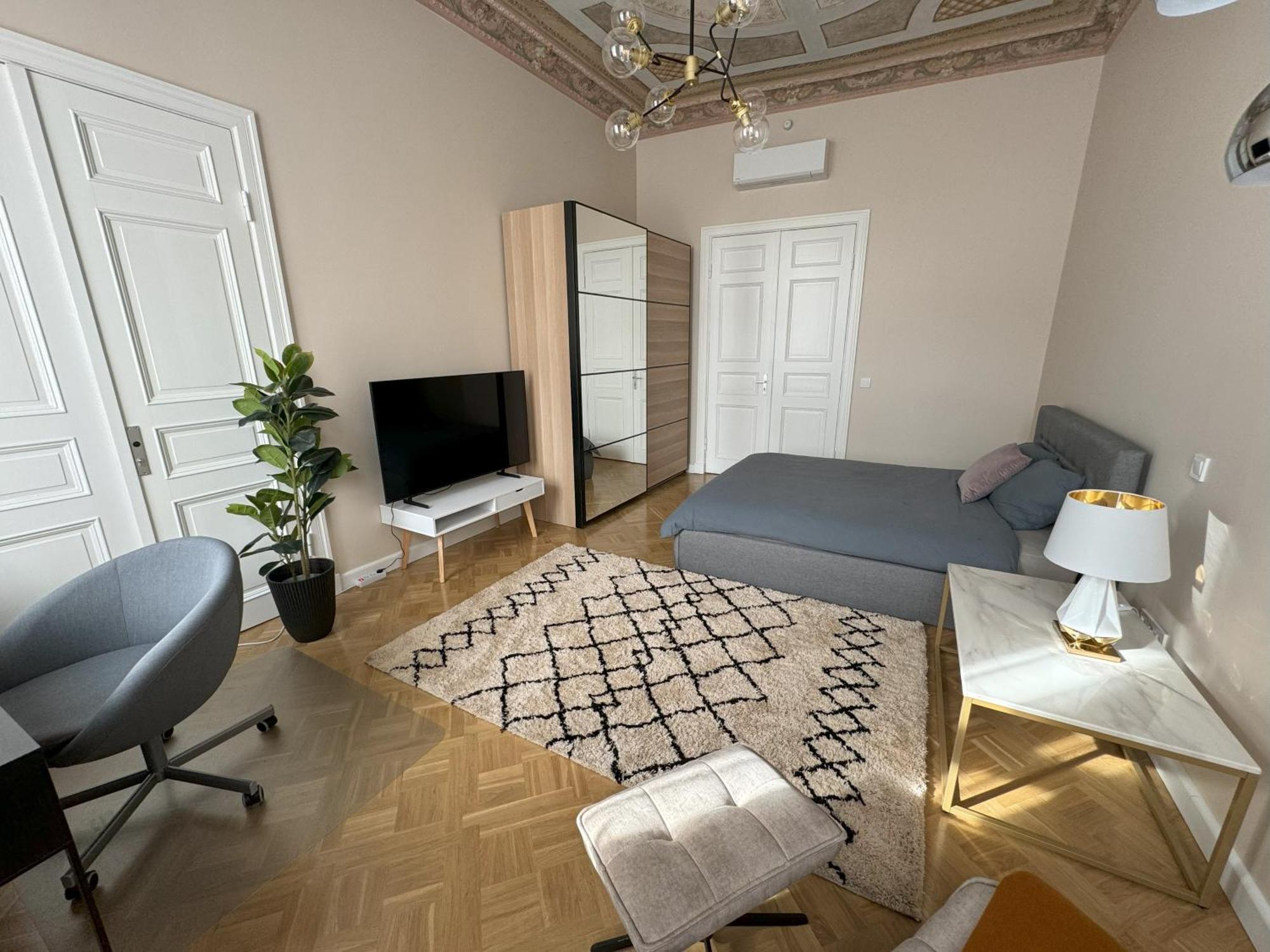 Appartamento Beautiful And Art Nouveau With Ac Riga