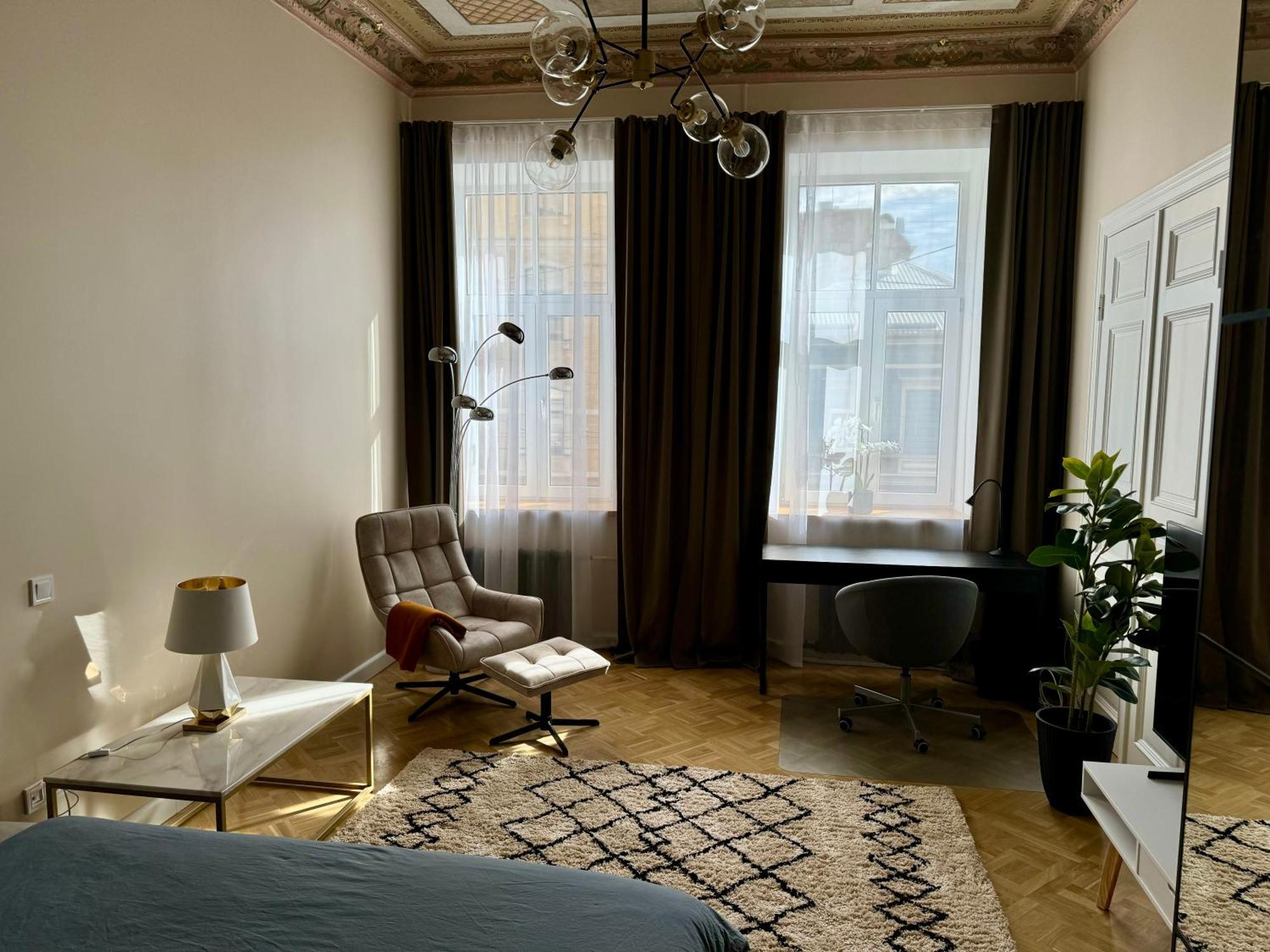 Beautiful And Art Nouveau With Ac